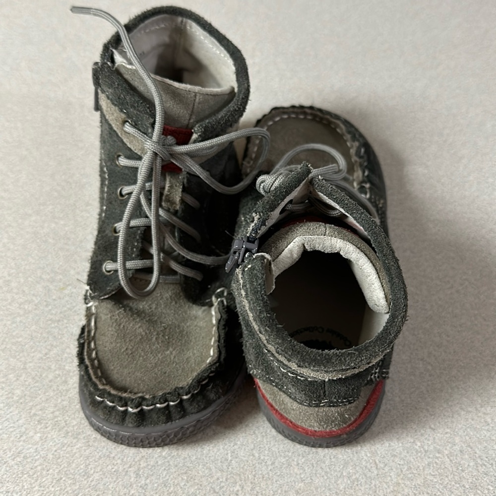 Boys leather boots. Livie & Luca brand. Leather, rubber sole.